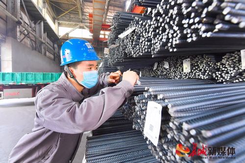 河鋼唐鋼“五一”堅(jiān)守崗位 精準(zhǔn)對(duì)接客戶需求，全力保障訂單兌現(xiàn)